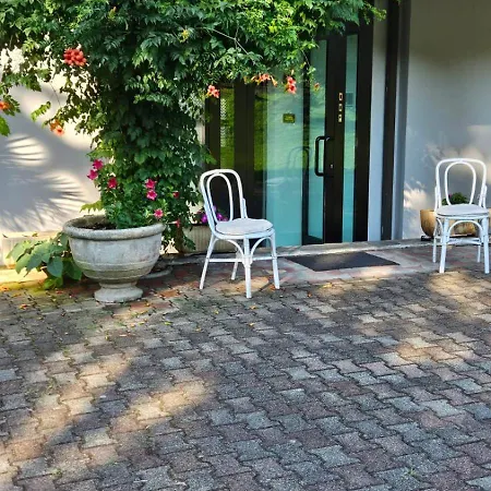La Casetta Di Gianni Apartment *